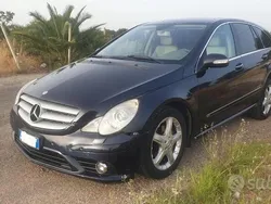 Usata 2007 Mercedes R320 Monovolume | 2000 € (Ottimo prezzo)