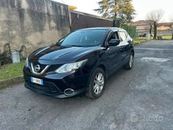 Nero Usata 2015 Nissan Qashqai SUV | 7800 € (Buon prezzo)