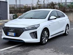 Bianco Usata 2018 Hyundai Ioniq Style Due volumi | 10.399 € (Buon prezzo)