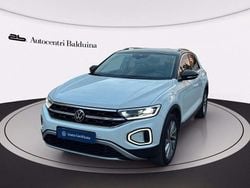 Bianco/tetto nero Usata 2023 VW T-Roc Style SUV | 23.900 € (Ottimo prezzo)