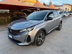 Grigio Usata 2022 Peugeot 3008 Allure SUV | 20.900 € (Buon prezzo)