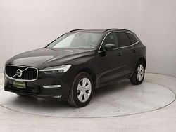 Nero Usata 2022 Volvo XC60 Core SUV | 31.700 € (Buon prezzo)