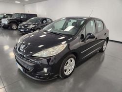 Nero Usata 2011 Peugeot 207 Access Tre volumi | 4500 € (Buon prezzo)