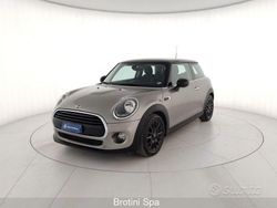 Grigio Usata 2018 Mini Cooper Due volumi | 16.800 € (Buon prezzo)