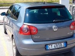 Marrone Usata 2005 VW Golf V Tre volumi | 3500 € (Molto cara)