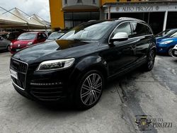 Blu Usata 2012 Audi Q7 SUV | 15.000 €