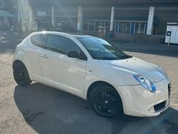 Bianco Usata 2009 Alfa Romeo MiTo Distinctive Due volumi | 4000 € (Buon prezzo)
