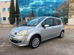 Grigio Usata 2011 Renault Grand Modus Monovolume | 2900 €