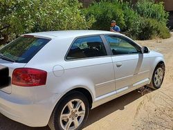 Usata 2010 Audi A3 Cabriolet Young Cabrio | 4800 €