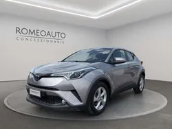 Grigio metallizzato Usata 2019 Toyota C-HR Business Edition SUV | 17.300 € (Ottimo prezzo)