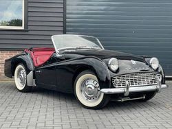 Nero Usata 1960 Triumph TR3 Cabrio | 44.750 €