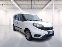 Bianco pastello Usata 2020 Fiat Doblò Lounge Monovolume | 9426 € (Ottimo prezzo)