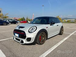 Usata 2017 Mini John Cooper Works Hype Due volumi | 22.900 € (Molto cara)