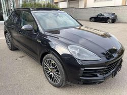 Nero Usata 2018 Porsche Cayenne SUV | 48.900 € (Buon prezzo)