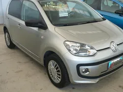 Beige Usata 2013 VW up! take up! Due volumi | 3750 € (Buon prezzo)