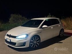 Bianco Usata 2014 VW Golf VII GTD Tre volumi | 16.800 € (Buon prezzo)