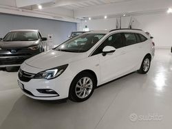 Usata 2019 Opel Astra Station wagon | 12.500 € (Cara)