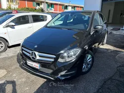 Nero Usata 2015 Mercedes B160 Monovolume | 8490 € (Buon prezzo)