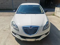 Usata 2012 Lancia Delta Due volumi | 3650 € (Buon prezzo)