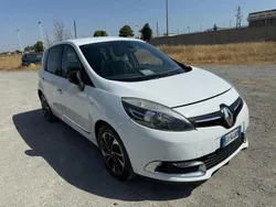 Bianco Usata 2015 Renault Scénic III Bose Edition Monovolume | 6599 € (Buon prezzo)