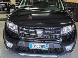Usata 2013 Dacia Sandero Prestige Due volumi | 7000 € (Cara)