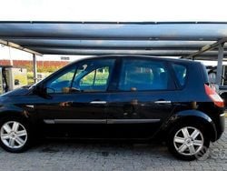 Käytetty 2005 Renault Scénic II Tila-auto | 1000 € (Perustarjous)