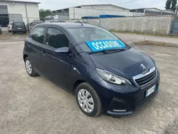 Blu/azzurro Usata 2015 Peugeot 108 Active Due volumi | 7800 € (Buon prezzo)
