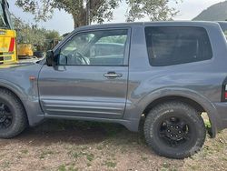 Grigio Usata 2001 Mitsubishi Pajero SUV | 10.000 €