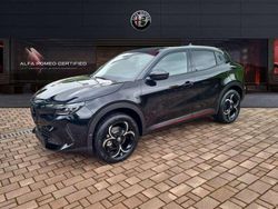 Nero Nuova 2025 Alfa Romeo Junior Edizione Speciale SUV | 31.650 € (Cara)