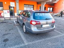 Grigio Usata 2006 VW Passat Station wagon | 2249 € (Ottimo prezzo)