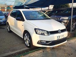 Bianco Usata 2015 VW Polo Tre volumi | 6500 € (Buon prezzo)