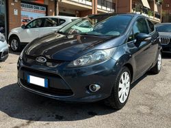 Grigio Usata 2009 Ford Fiesta Due volumi | 3600 € (Buon prezzo)