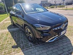 Nero Usata 2023 Mercedes GLA200 Executive SUV | 37.000 € (Ottimo prezzo)