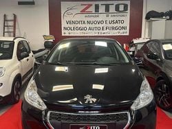 Nero Usata 2012 Peugeot 208 Active Due volumi | 5000 € (Buon prezzo)