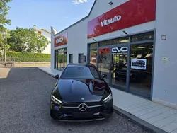 Nero Usata 2024 Mercedes A180 AMG Line Premium Plus Tre volumi | 36.490 € (Buon prezzo)