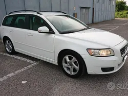 Bianco Usata 2011 Volvo V50 Plus Station wagon | 3600 € (Buon prezzo)