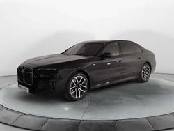 Carbon black Usata 2024 BMW 740 M Sport Tre volumi | 94.900 €