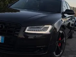 Usata 2017 Audi A8 Tre volumi | 25.000 € (Buon prezzo)