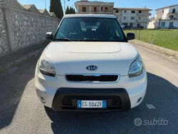 Beige Usata 2011 Kia Soul Active SUV | 2299 € (Buon prezzo)