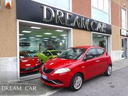 Rosso pastello Usata 2017 Lancia Ypsilon Silver Due volumi | 9990 € (Buon prezzo)