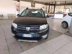 Nero Usata 2014 Dacia Sandero Prestige Due volumi | 5299 € (Ottimo prezzo)