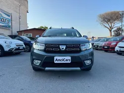 Grigio scuro Usata 2018 Dacia Sandero Stepway Due volumi | 4490 € (Super prezzo)