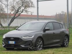 Magnetic grey metallizzato Usata 2024 Ford Focus ST-Line Tre volumi | 21.000 € (Buon prezzo)