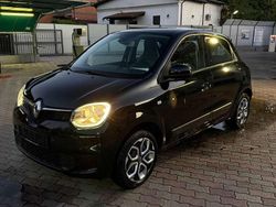Nero Usata 2020 Renault Twingo LIMITED Due volumi | 8990 € (Ottimo prezzo)