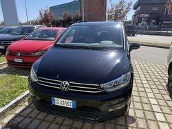 Usata 2022 VW Touran Business Monovolume | 31.200 € (Buon prezzo)