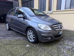 Other Usata 2012 Mercedes B180 Premium Monovolume | 2990 € (Buon prezzo)