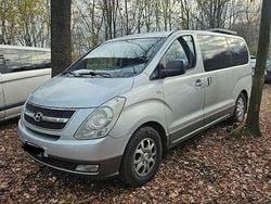 Usata 2008 Hyundai H-1 Active Monovolume | 9000 €