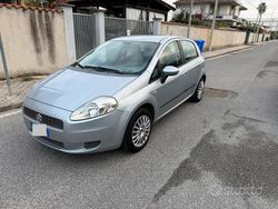 Grigio Usata 2008 Fiat Grande Punto Due volumi | 3500 € (Buon prezzo)