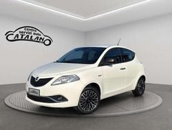Bianco Usata 2016 Lancia Ypsilon S Due volumi | 7500 € (Buon prezzo)