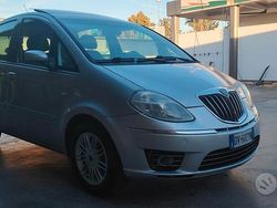 Usata 2008 Lancia Musa Monovolume | 3200 € (Buon prezzo)